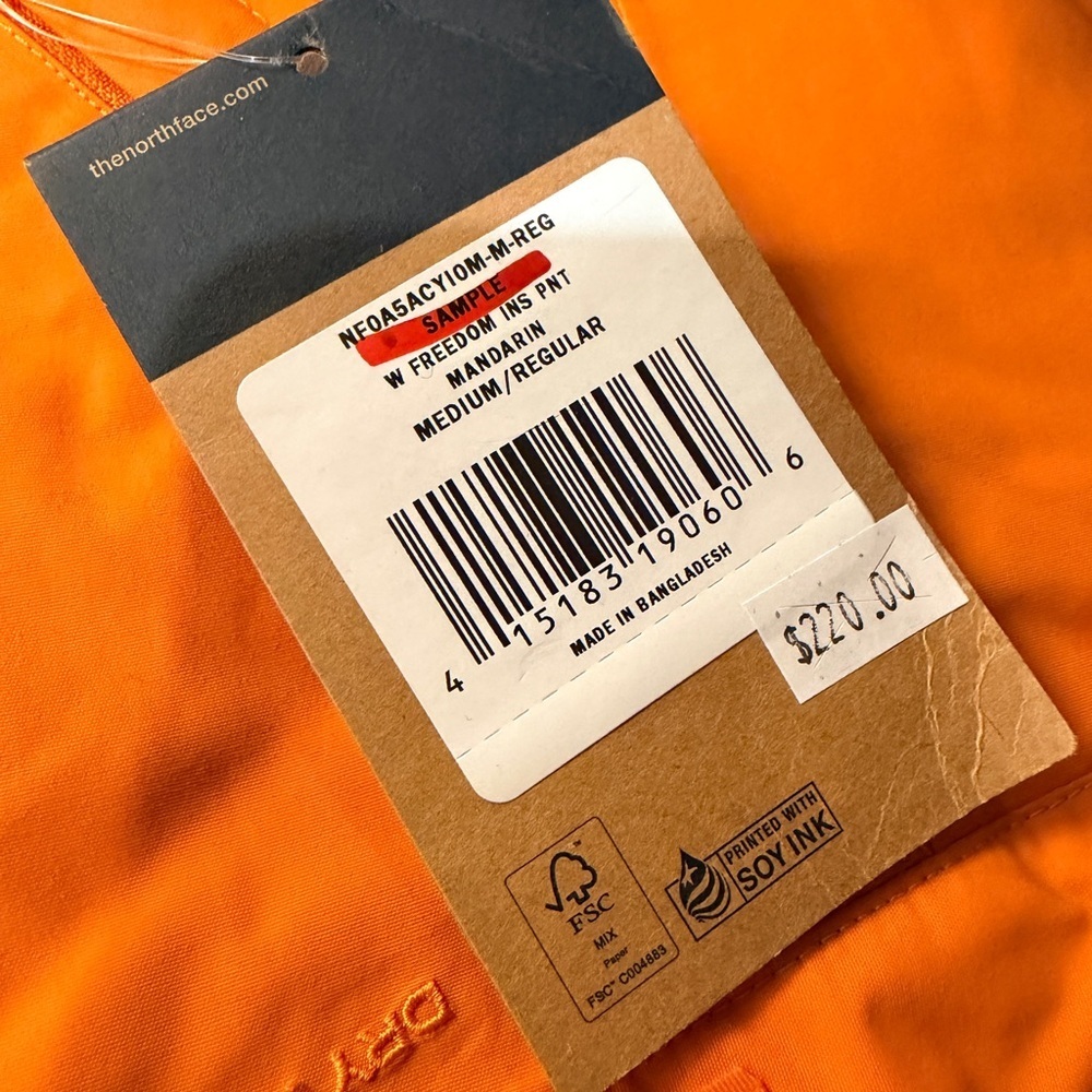 NWT! NEW! The North Face Freedom Dryvent Snow Pants -Mandarin Women Size M Only - Picture 8 of 8